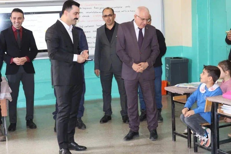 Kaymakam Bozçalı'dan Sarıhacı İlkokulu'na Ziyaret - Görsel 4