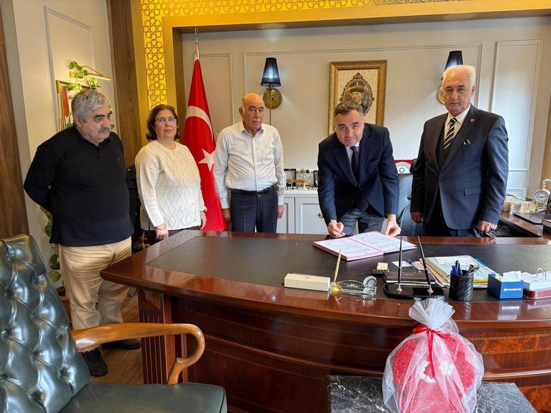 Kemalpaşa'da Eğitime Vefa: Üzümcü Ailesinden Örnek Bağış - Görsel 5