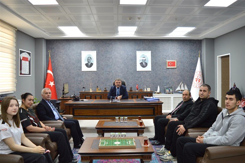 Kırşehir Gençlik ve Spor İl Müdürlüğü Sporcuları Türkiye Şampiyonası'nda Başarıyla Döndü - Görsel 2