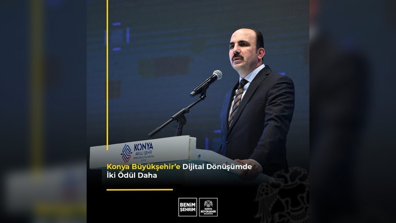 Konya Büyükşehir Belediyesi'nin Dijital Projeleri Ödüllendirildi