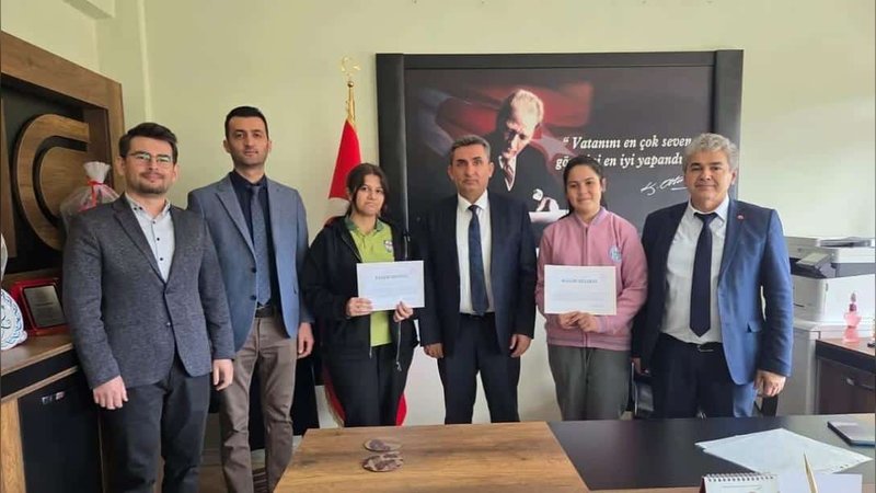 Mengenli Öğrencilerden Çanakkale Zaferi Yarışmalarında Bolu İl Birinciliği