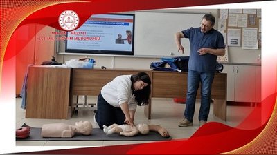 Mezitli'de Ailelere Temel İlkyardım Eğitimi Verildi