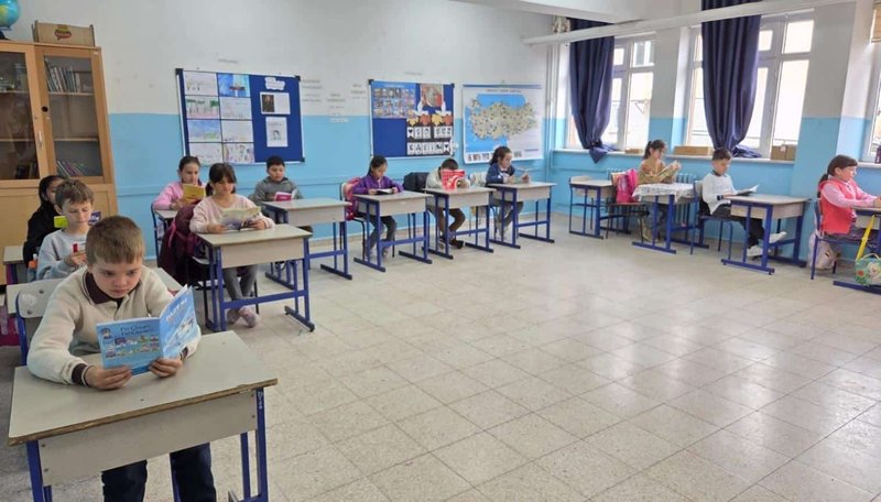 Mihalıççık'ta Kütüphaneler Haftası Coşkusu: Öğrenciler Kitaplarla Buluştu - Görsel 5