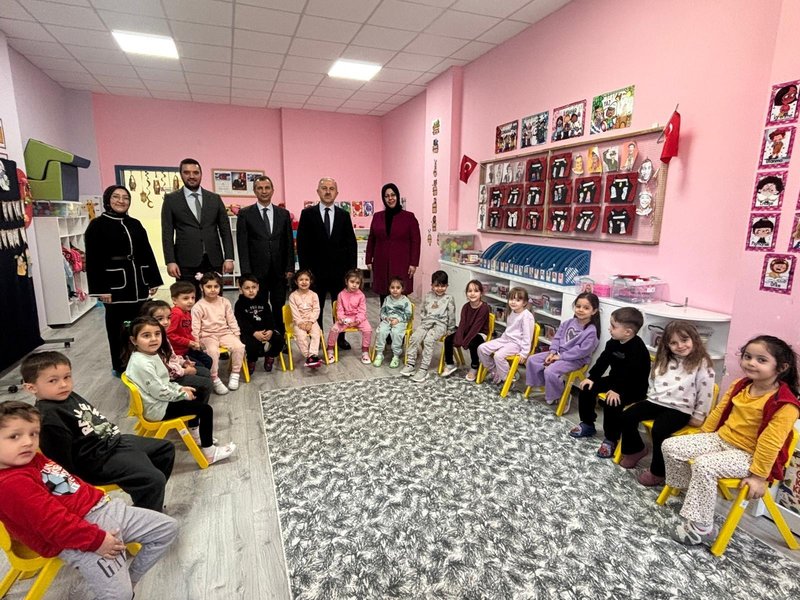 Orhangazi Kaymakamı TOBB Anaokulu'nu Ziyaret Etti - Görsel 3