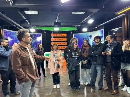 Osmangazi Milli Eğitim'den 'Eko-Kaşifler' Projesi: Sinema ile Doğayı Anlatıyorlar - Görsel 2