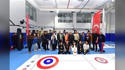 Osmaniye'de Floor Curling Turnuvası 18 Mart Ruhuyla Tamamlandı