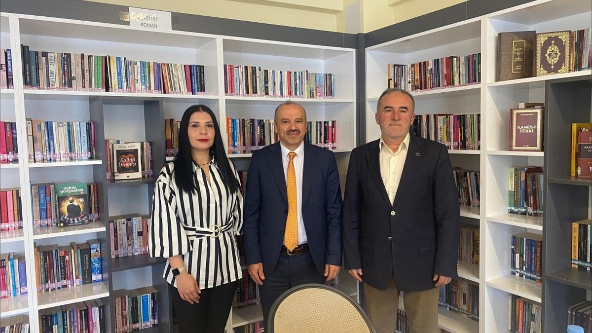 Saraykent İlçe Milli Eğitim Müdürü Kütüphane Haftası'nda Öğrencilerle Buluştu