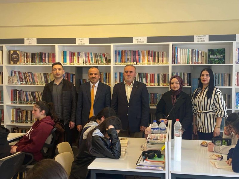 Saraykent İlçe Milli Eğitim Müdürü Kütüphane Haftası'nda Öğrencilerle Buluştu - Görsel 3