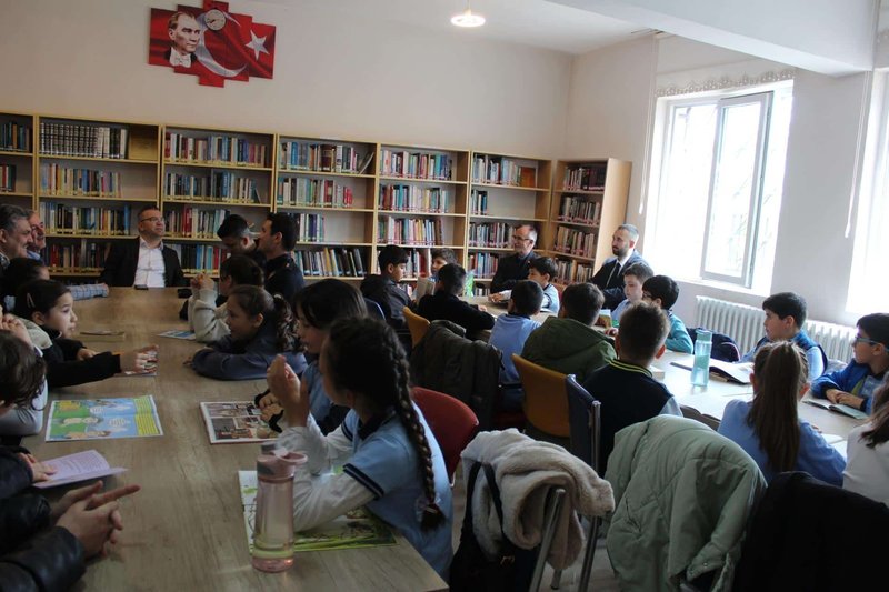 Savaştepe'de Kitap Sevgisi Engel Tanımıyor: Kütüphane Etkinliği ve Öğrenci Ziyaretleri - Görsel 4