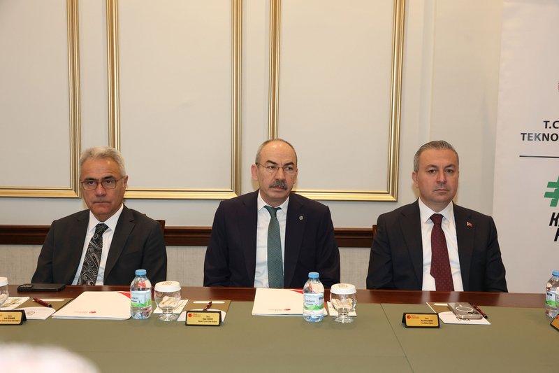 Sivas Valiliği Ev Sahipliğinde ORAN Yönetim Kurulu Toplantısı Yapıldı: 9.5 Milyar TL'lik Yatırım Bölgeye Kazandırıldı - Görsel 3