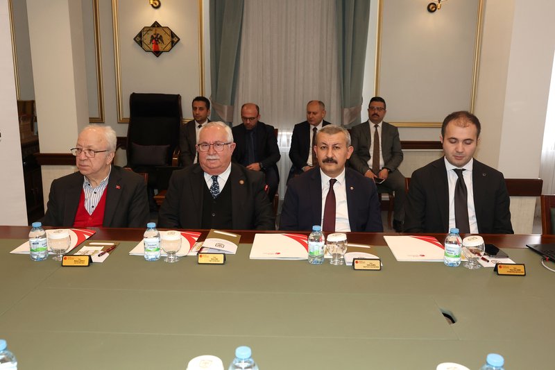 Sivas Valiliği Ev Sahipliğinde ORAN Yönetim Kurulu Toplantısı Yapıldı: 9.5 Milyar TL'lik Yatırım Bölgeye Kazandırıldı - Görsel 4