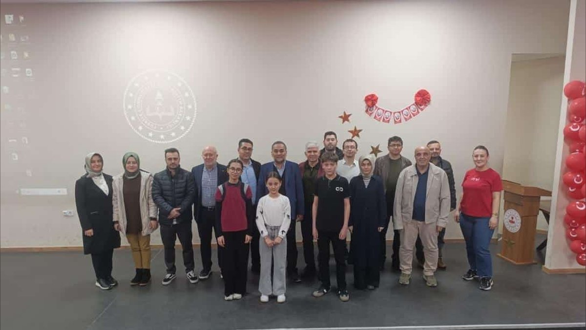 Soma Ortaokulları Naat Okuma Yarışması İlçe Finali Yapıldı