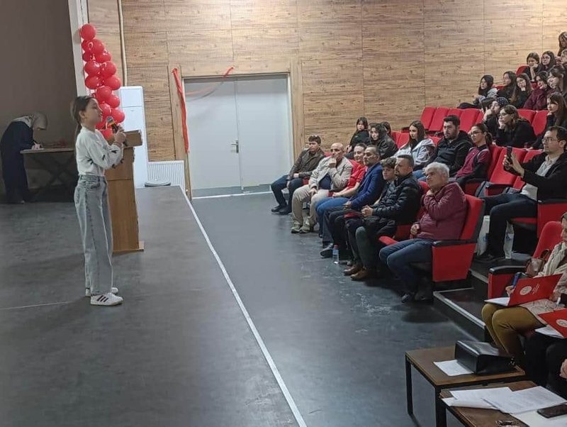 Soma Ortaokulları Naat Okuma Yarışması İlçe Finali Yapıldı - Görsel 2