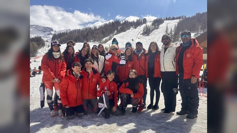 Türkiye Kayak Federasyonu'ndan Pra Loup Çocuk Kupası'nda Gurur Veren Başarı