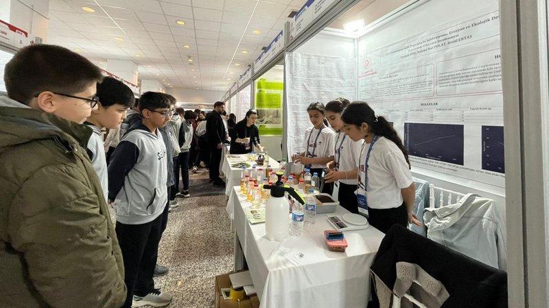 Tut İlçe Milli Eğitim Müdürlüğü: Kaşlıca Ortaokulu Öğrencilerinden TÜBİTAK Bölge Finallerinde Gurur Veren Başarı - Görsel 4