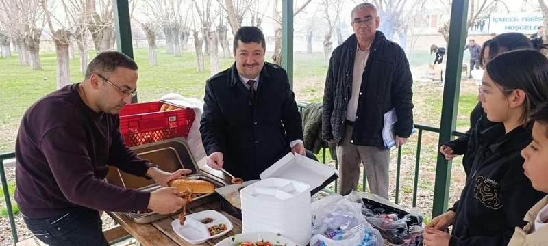 Yeşilhisar'da Kovalı Ortaokulu Öğrencileri İçmece'ye Gezi Düzenledi - Görsel 2