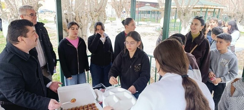 Yeşilhisar'da Kovalı Ortaokulu Öğrencileri İçmece'ye Gezi Düzenledi - Görsel 3