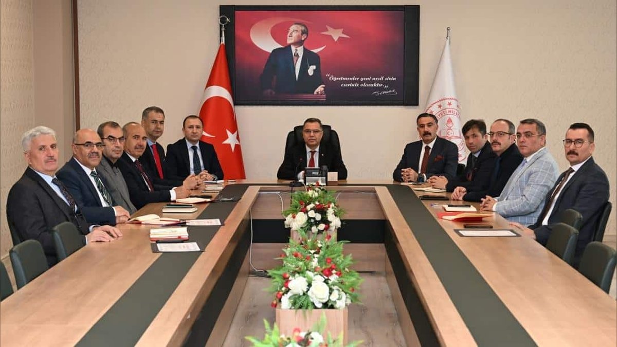 Yozgat İl Milli Eğitim Müdürlüğü'nde Eğitimde İleriye Dönük Değerlendirme Toplantısı