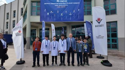 Yunusemre'den Bilim İnsanları İzmir'de Buluştu