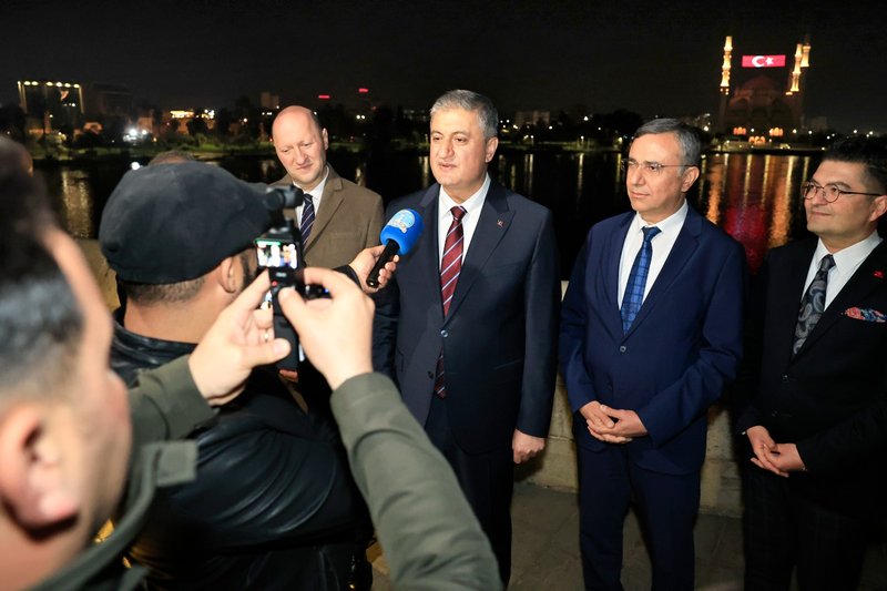 Adana Taşköprü'de Aydınlatma Çalışmalarının İlk Etabı Tamamlandı - Görsel 3