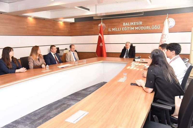 Balıkesir İl Milli Eğitim Müdürlüğü'nden GastroErasmus'ta Büyük Başarı: 4 Altın, 2 Gümüş Madalya - Görsel 4