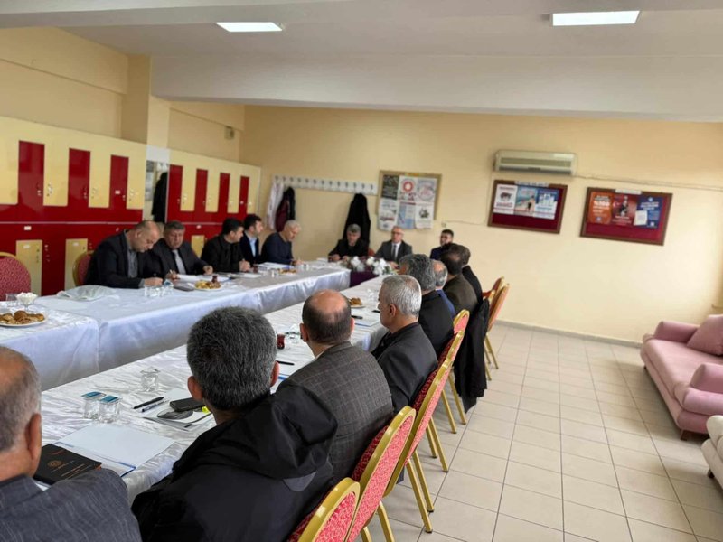 Beşiri'de Mesleki Eğitim Okul Müdürleri Süreç Değerlendirme Toplantısı Yapıldı - Görsel 3