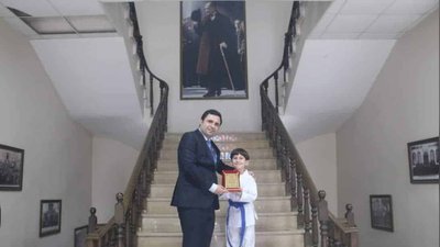 Biga İlkokulu Öğrencisi Karate Şampiyonası'nda Bronz Madalya Kazandı