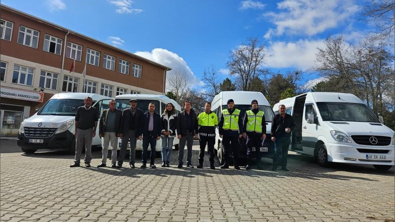Boztepe'de Okul Servis Araçları 2. Dönem Denetimi Tamamlandı