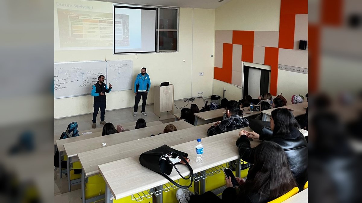 Burdur'da UMKE ve Afet Farkındalığı Eğitimi Başarıyla Tamamlandı