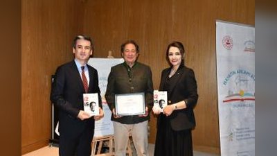 Çeşme Kaymakamlığı'ndan 'Hayatın Anlamı Kitap Projesi': Salim Kadıbeşegil ile Yazar Okur Buluşması