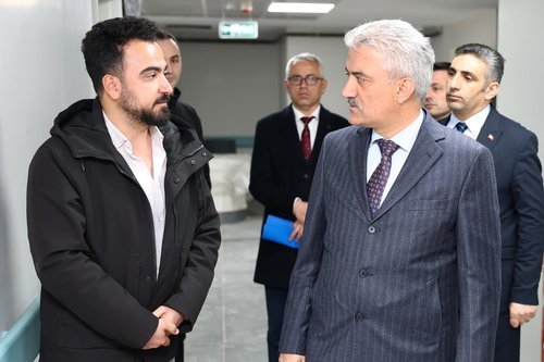 Düzce'de Aile Sağlığı Merkezi ve Acil Sağlık Hizmetleri Binası İnşaatı Sona Yaklaştı - Görsel 2