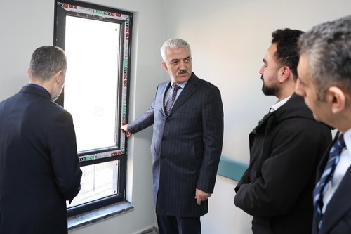 Düzce'de Aile Sağlığı Merkezi ve Acil Sağlık Hizmetleri Binası İnşaatı Sona Yaklaştı - Görsel 4