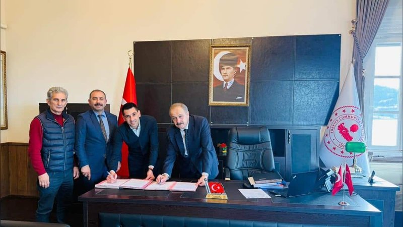 Erdek'te Eğitim ve İş Dünyası İş Birliği Güçleniyor: Protokol İmzalandı