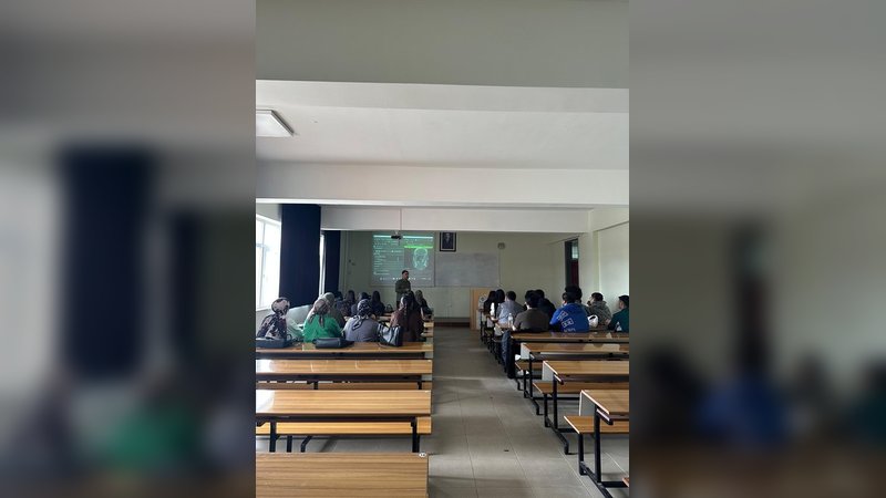 Ereğli Sağlık Hizmetleri MYO'da Radyolojide Yapay Zeka Semineri