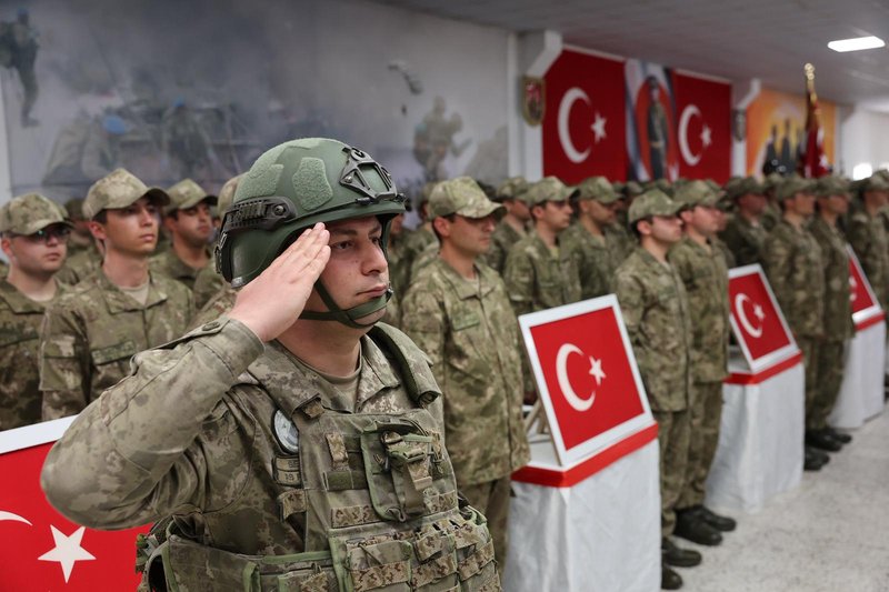 Erzincan Valisi Aydoğdu'dan Mehmetçiklere Yemin Töreninde Milli Değer Vurgusu - Görsel 2