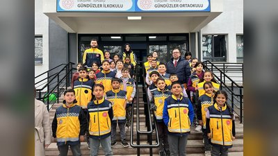Eskişehir'de Öğrencilere İlk Yardım ve Minik 112 Eğitimi Verildi