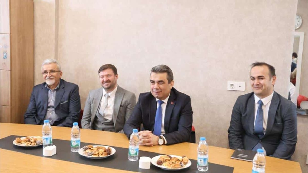 Kastamonu İl Milli Eğitim Müdürü Hasan Gümüş, Cide Cumhuriyet İlkokulu Öğretmenleriyle Buluştu