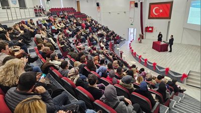 Kütahya'da Öğretmenlere Otizm Farkındalık Eğitimi Verildi