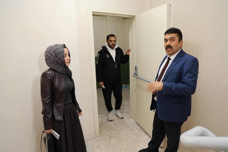 Milli Eğitim Müdürü Nevzat Akbaş'tan Ovacık Spor Lisesi'ne Ziyaret - Görsel 4