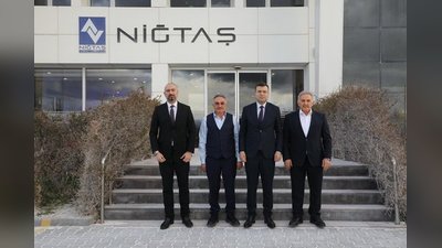 Niğde Valisi'nden Eğitim ve Araştırma Hastanesi'ne Ultrasonografi Cihazı Bağışı Teşekkürü