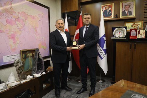 Niğde Valisi'nden Eğitim ve Araştırma Hastanesi'ne Ultrasonografi Cihazı Bağışı Teşekkürü - Görsel 3