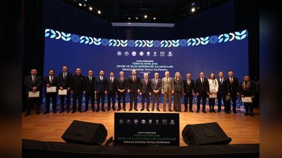 Sakarya Valisi Doğan, Sıfır Atık Çalıştayı Sonuç Konferansı'na Katıldı