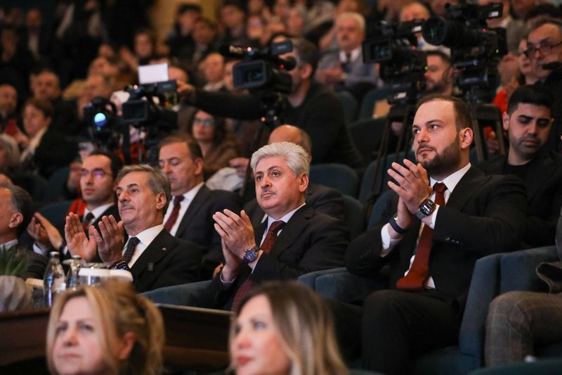 Sakarya Valisi Doğan, Sıfır Atık Çalıştayı Sonuç Konferansı'na Katıldı - Görsel 3