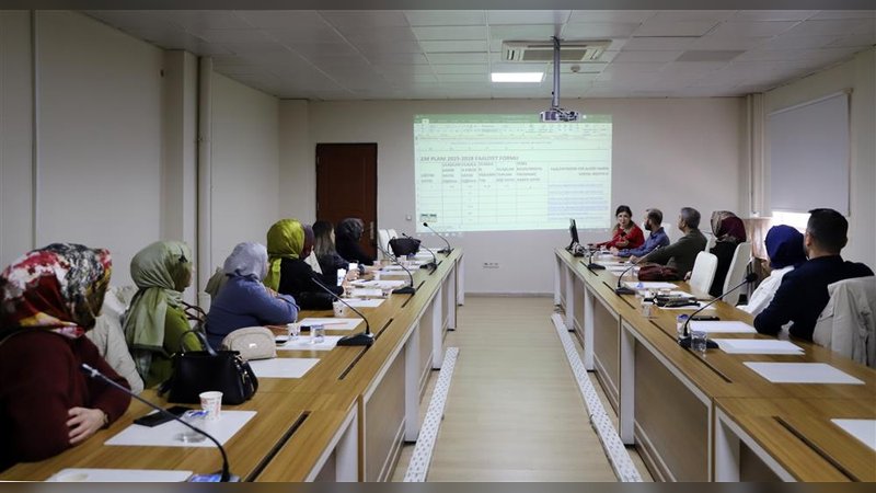 Şanlıurfa İl Sağlık Müdürlüğü'nden Sağlık Okuryazarlığı Eğitimleri Değerlendirme ve 2026 Planlama Toplantısı