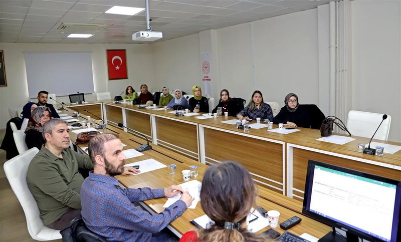 Şanlıurfa İl Sağlık Müdürlüğü'nden Sağlık Okuryazarlığı Eğitimleri Değerlendirme ve 2026 Planlama Toplantısı - Görsel 4