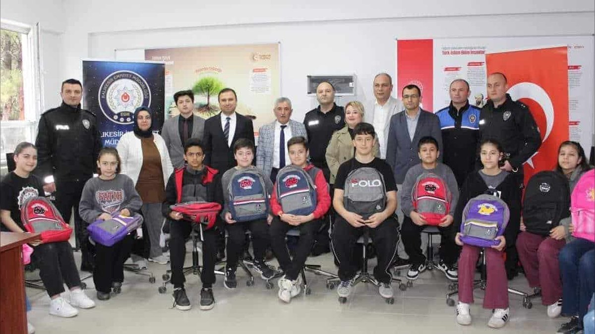 Savaştepe'de "Birlikte Daha Güçlüyüz" Projesi Fatih Ortaokulu'nda Başladı