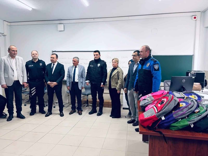 Savaştepe'de "Birlikte Daha Güçlüyüz" Projesi Fatih Ortaokulu'nda Başladı - Görsel 2