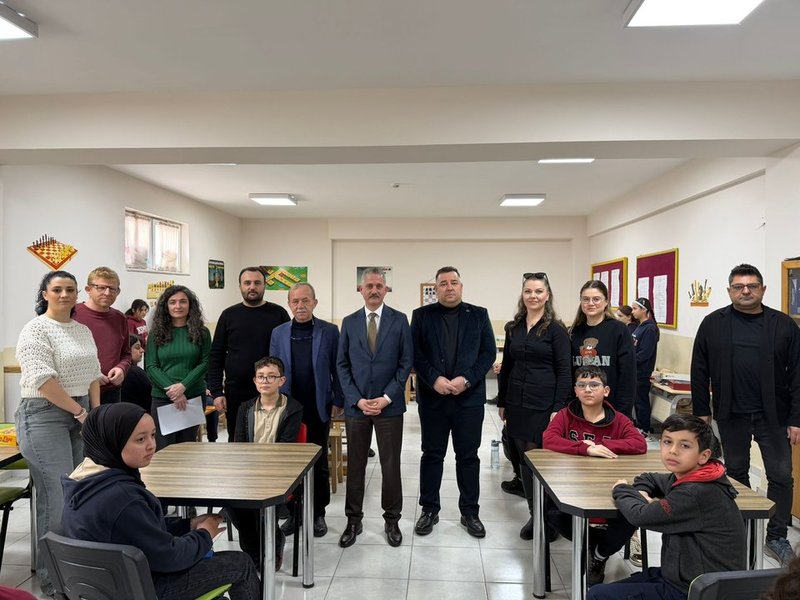 Susurluk'ta Akıl ve Zeka Oyunları Turnuvası İlçe Finali Yapıldı - Görsel 3