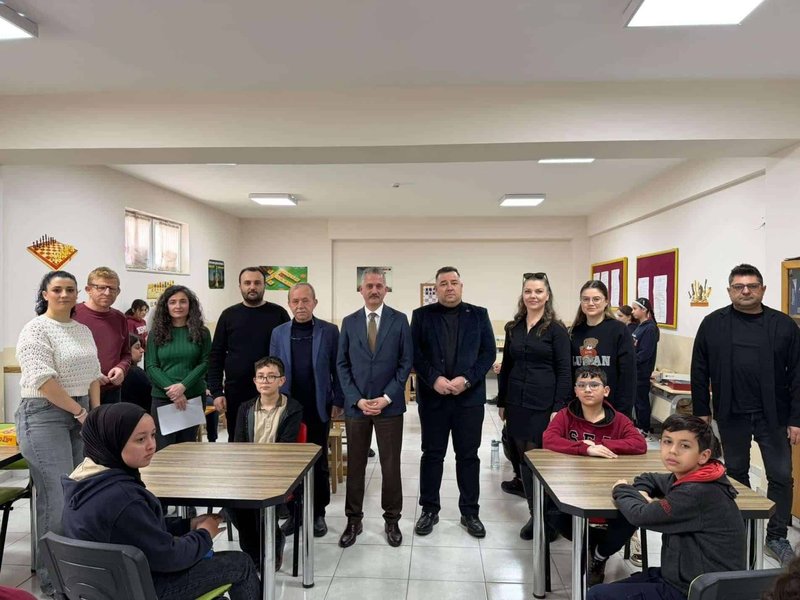 Susurluk'ta Akıl ve Zeka Oyunları Turnuvası İlçe Finali Yapıldı - Görsel 3