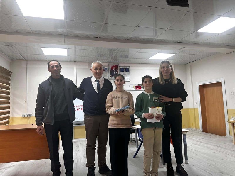 Tortum'da Akıl ve Zeka Oyunları İlçe Finali Yapıldı - Görsel 2